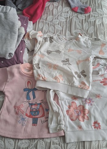 9 Ay Beden Kız Çocuk Baskılı Pastel Bornoz ve Havlu