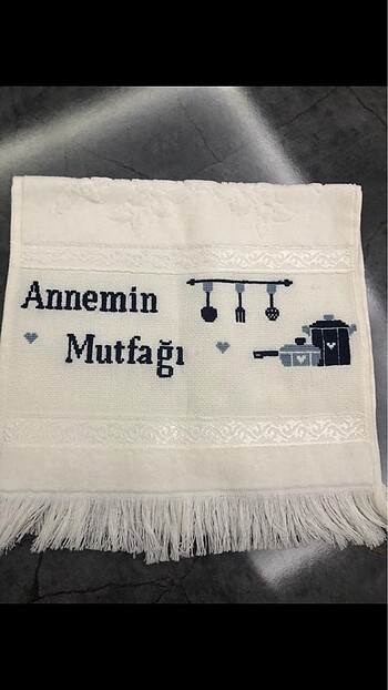 Kişiye özel etamin işlemeli mutfak havlusu