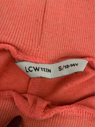 LC Waikiki Kısa şort lc marka