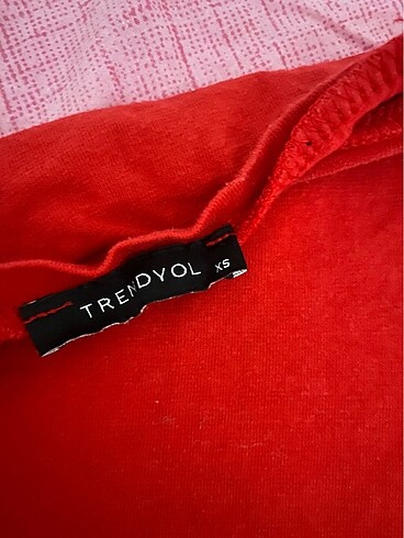 Trendyol & Milla Trendyol Kırmızı crop