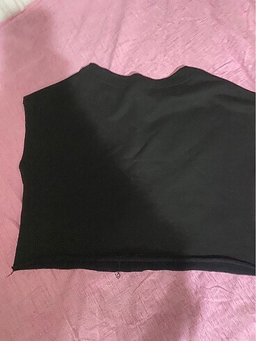Diğer Siyah crop