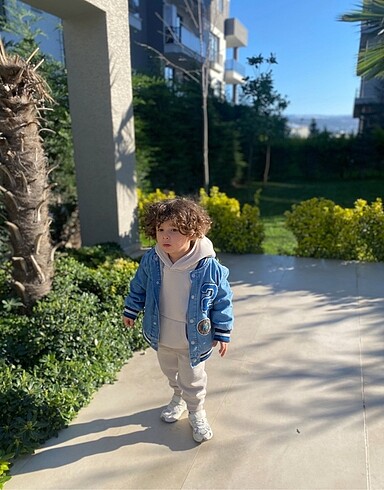 Zara, 3/4 yaş