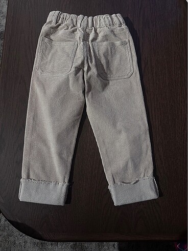 4 Yaş Beden ten rengi Renk Zara 4/5 yaş