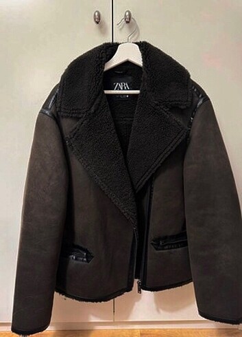 Zara Zara çift taraflı astar detaylı COLLECTİON ceket