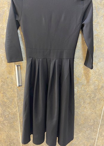 V Yaka Siyah Uzun Klasik Elbise - Görsel 2