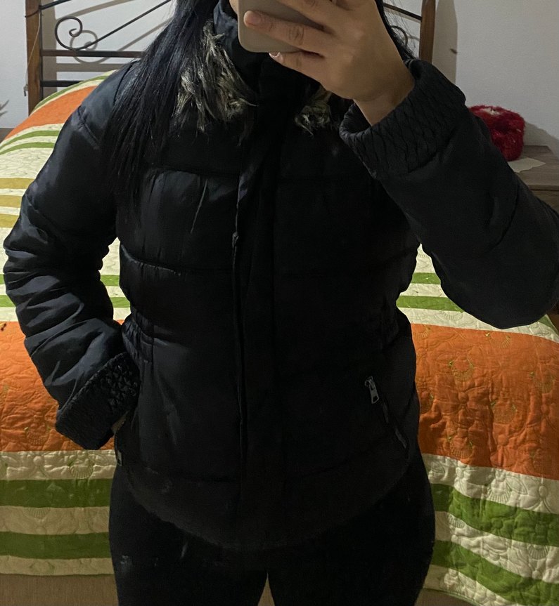 Siyah Yüksek Yakalı Kadın Kışlık Mont - Görsel 2