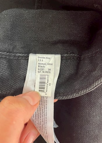38 Beden siyah Renk DeFacto siyah pantolon