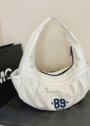 Beyaz Baskılı Spor Kadın Çanta - Görsel 3