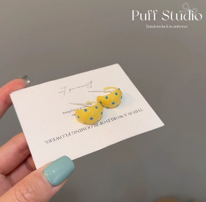 Sarı Puantiyeli  Küpe - Görsel 3