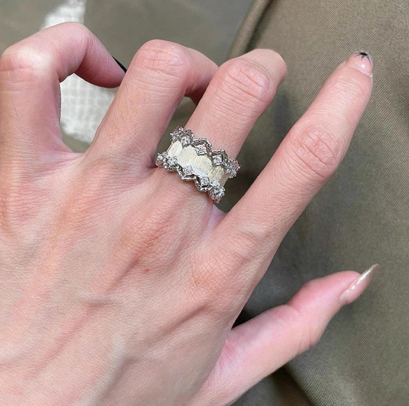 Beyaz Parıltılı Kadın Yüzük Seti - Görsel 4