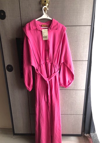Pembe Keten Düğmeli Uzun Bohem Elbise