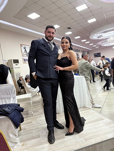 Diğer Özel Tasarım Pullu Abiye