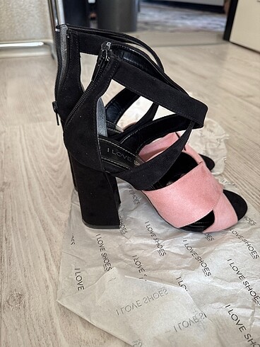Diğer I love shoes marka topuklu ayakkabı