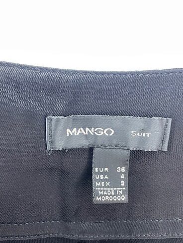 36 Beden siyah Renk Mango Düz Kesim %70 İndirimli.