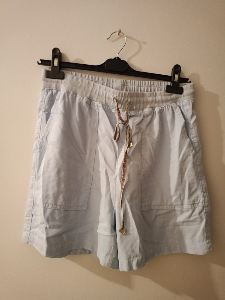 Bej Kemerli Kadın Keten Mini Şort - Görsel 2