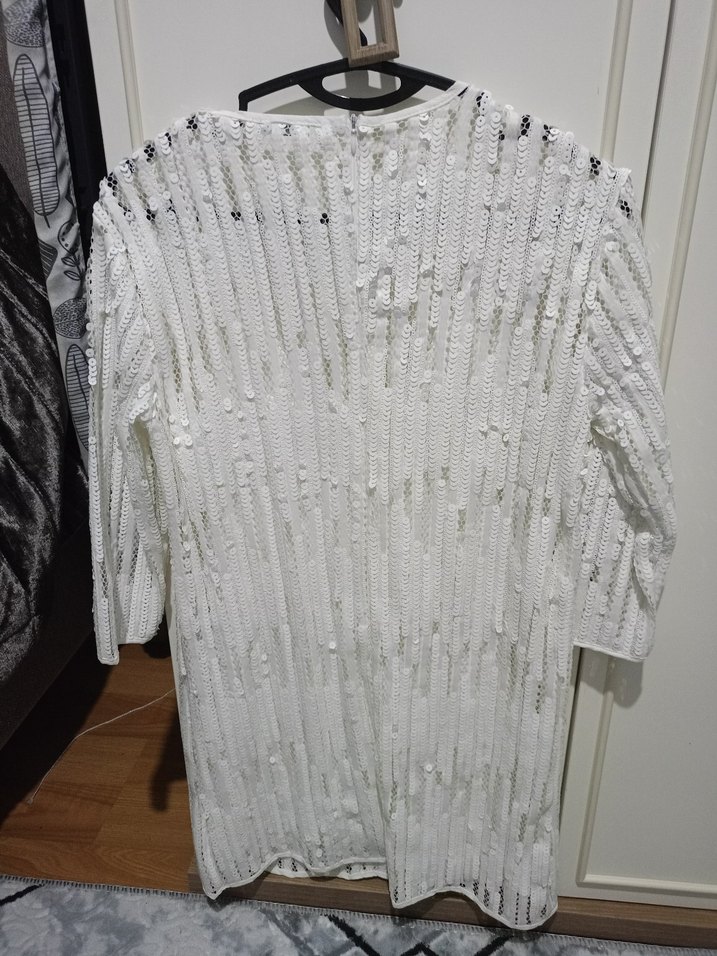 Beyaz Triko Midi Elbise - Görsel 3