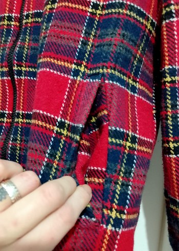 Kırmızı Ekose Desenli Kadın Midi Kaban - Görsel 2