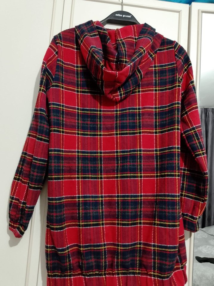 Kırmızı Ekose Desenli Kadın Midi Kaban - Görsel 5