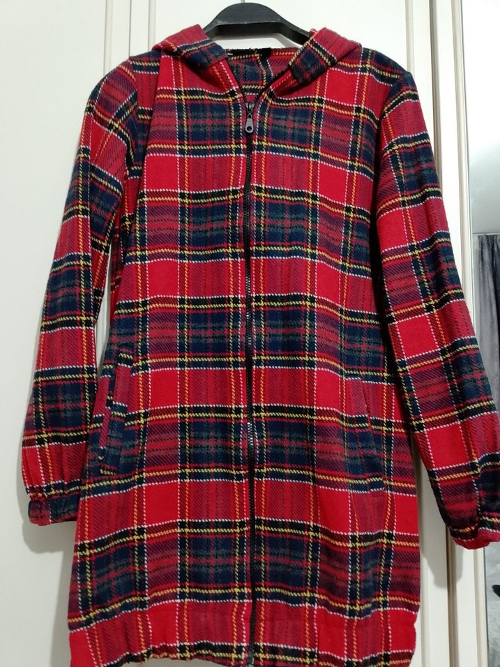 Kırmızı Ekose Desenli Kadın Midi Kaban - Görsel 3