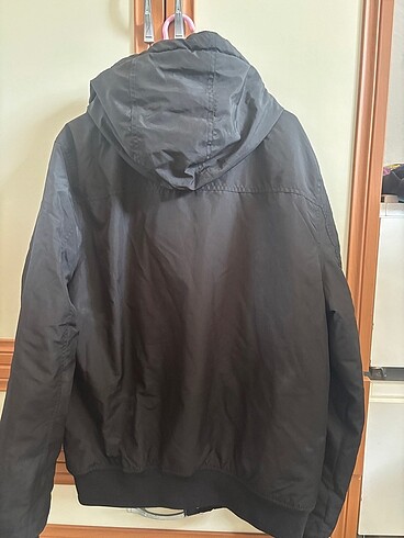 H&M Siyah şişme mont