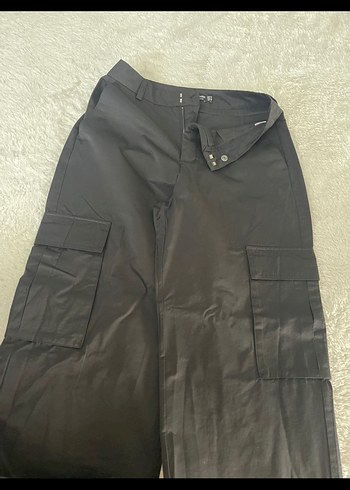 Stradivarius siyah parlak pantolon