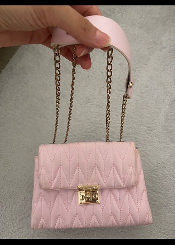 Pembe Zincir Detaylı Deri Kadın Çanta
