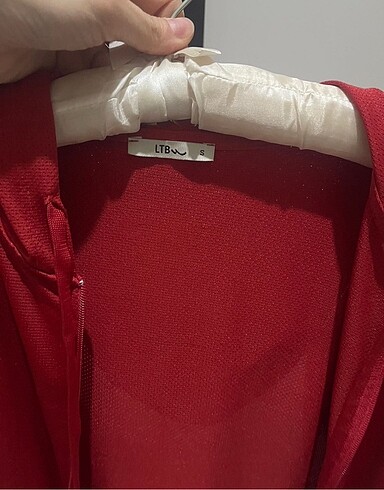 LTB Kırmızı kapüşonlu sweet - Görsel 5