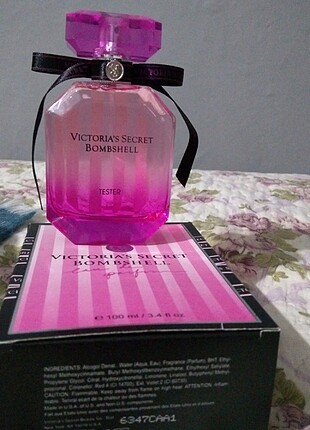 Victoria Secret bombshell