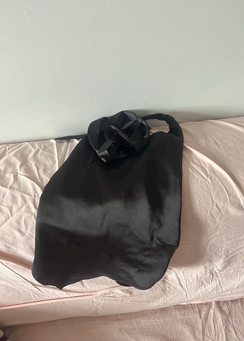 Bershka Siyah Saten Crop