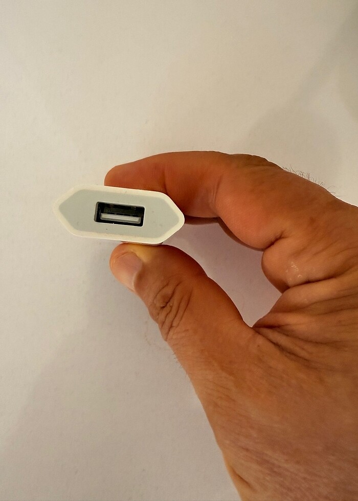 İphone 5W şarj cihazı - Görsel 5