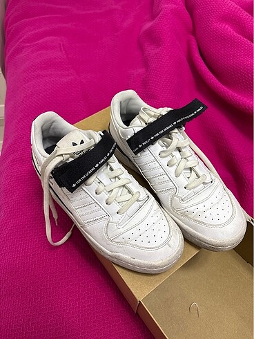 Adidas ayakkabı