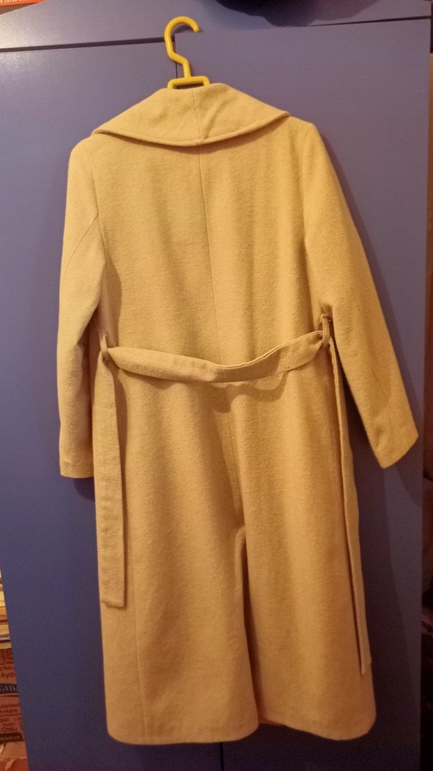 Krem Rengi Uzun Kadın Kaban - Görsel 5