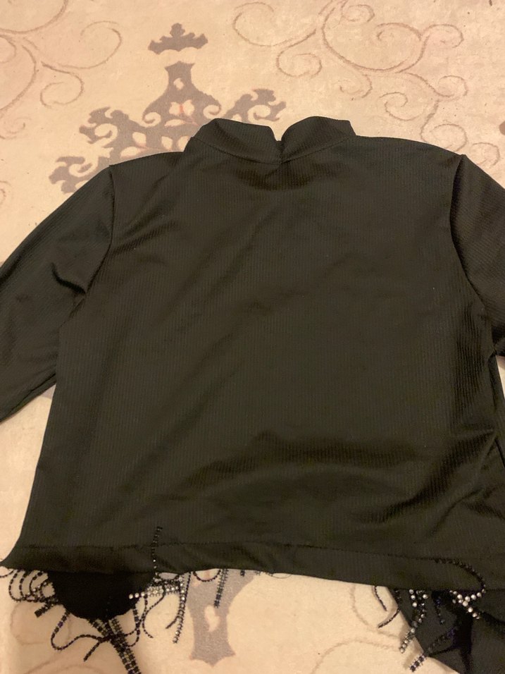 Zincir Detaylı Siyah Mini Balıkçı Yaka Bluz - Görsel 3