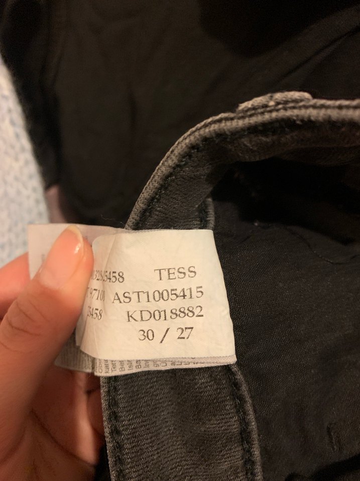 Nakışlı Gri Midi Kot Şort - Görsel 5