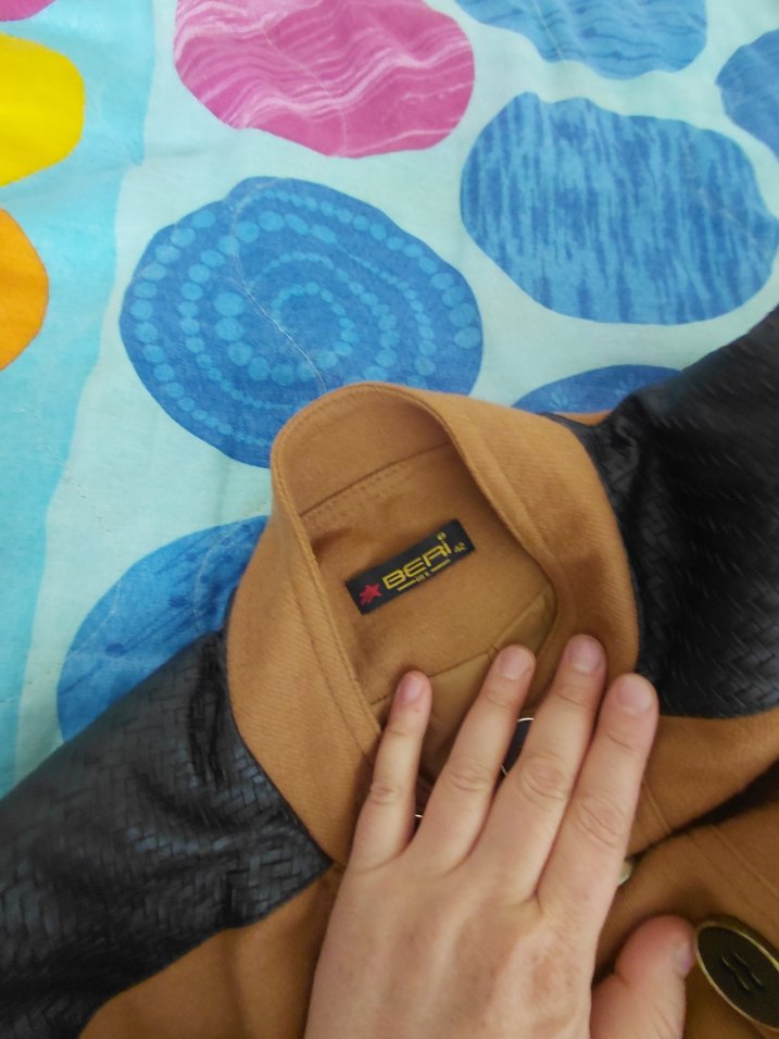 Kemer Detaylı Kahverengi trençkot - Görsel 3