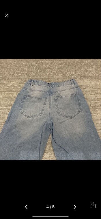 Wide leg jeans