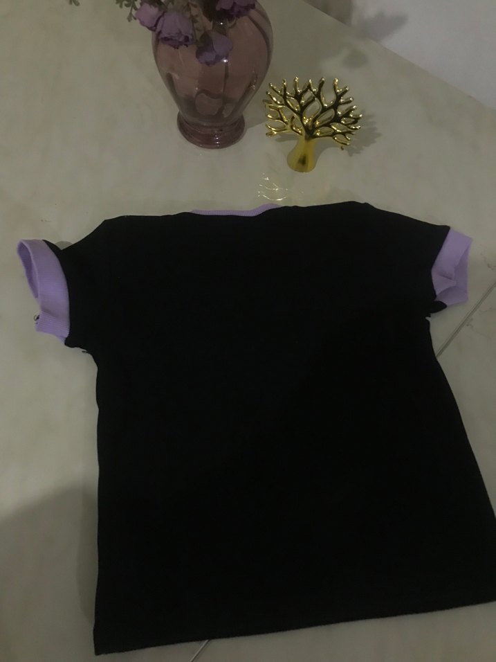 Mor Siyah Kısa Kollu Tişört - Görsel 2