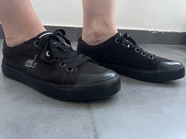 Lacoste Spor ayakkabı