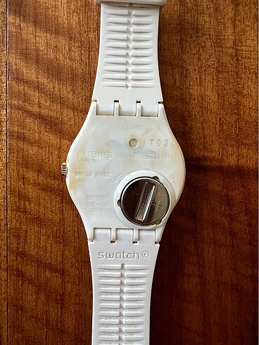Beden beyaz Renk Swatch saat