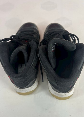 Air Jordan retro 11 - Görsel 3