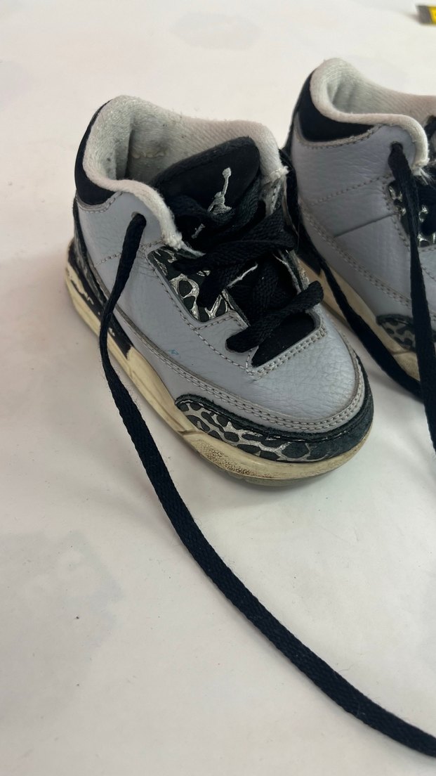 Nike Air Jordan 3 Retro - Görsel 3