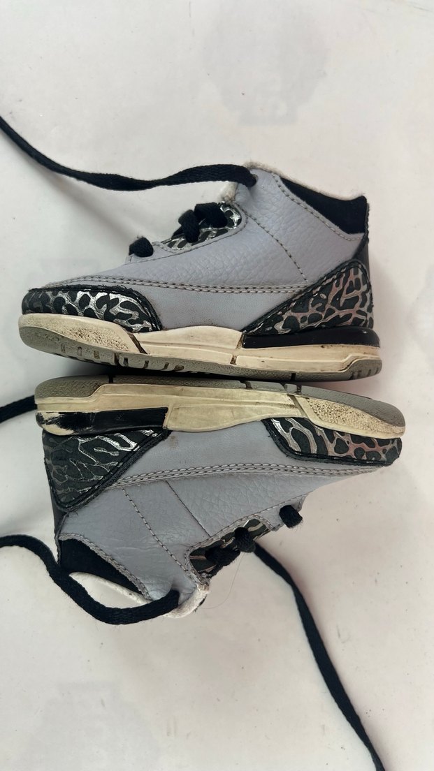 Nike Air Jordan 3 Retro - Görsel 4