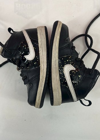 Nike Air Jordan 1 - Görsel 4