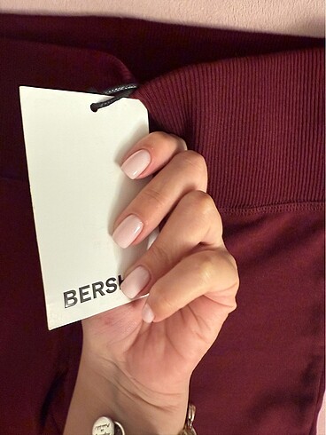 s Beden bordo Renk Bershka orj. Pantalon yeni etiketli
