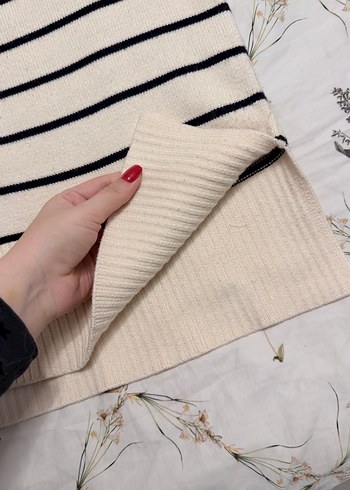 Uzun Kollu Çizgili Triko Kazak Zara - Görsel 2