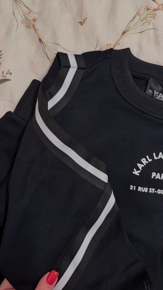 Orijinal Karl Lagerfeld sweatshirt. Açık omuz - Görsel 4