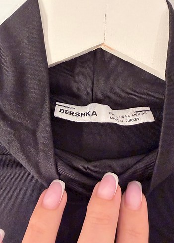 Bershka Siyah Yüksek Yakalı Uzun Kollu Kadın Bluz body - Görsel 3
