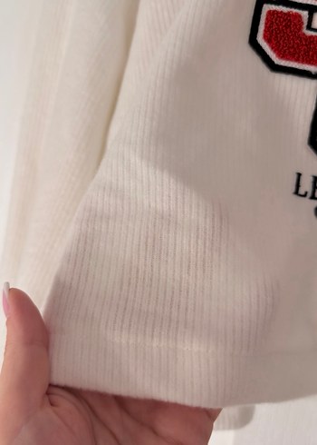 Bershka beyaz Baskılı Uzun Kollu Sweatshirt - Görsel 2