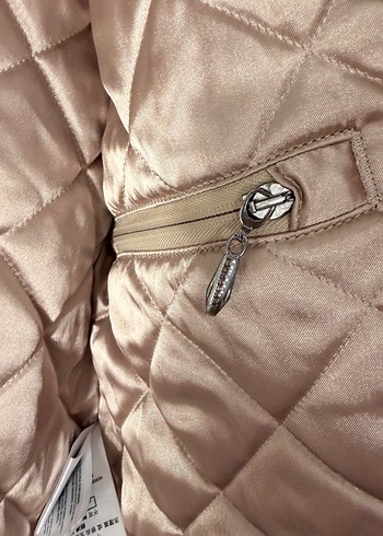 Burberry Erkek mont A kalite - Görsel 6