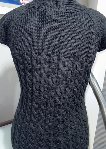 Siyah Kısa Kollu Yüksek Yakalı Triko Süveter - Görsel 4